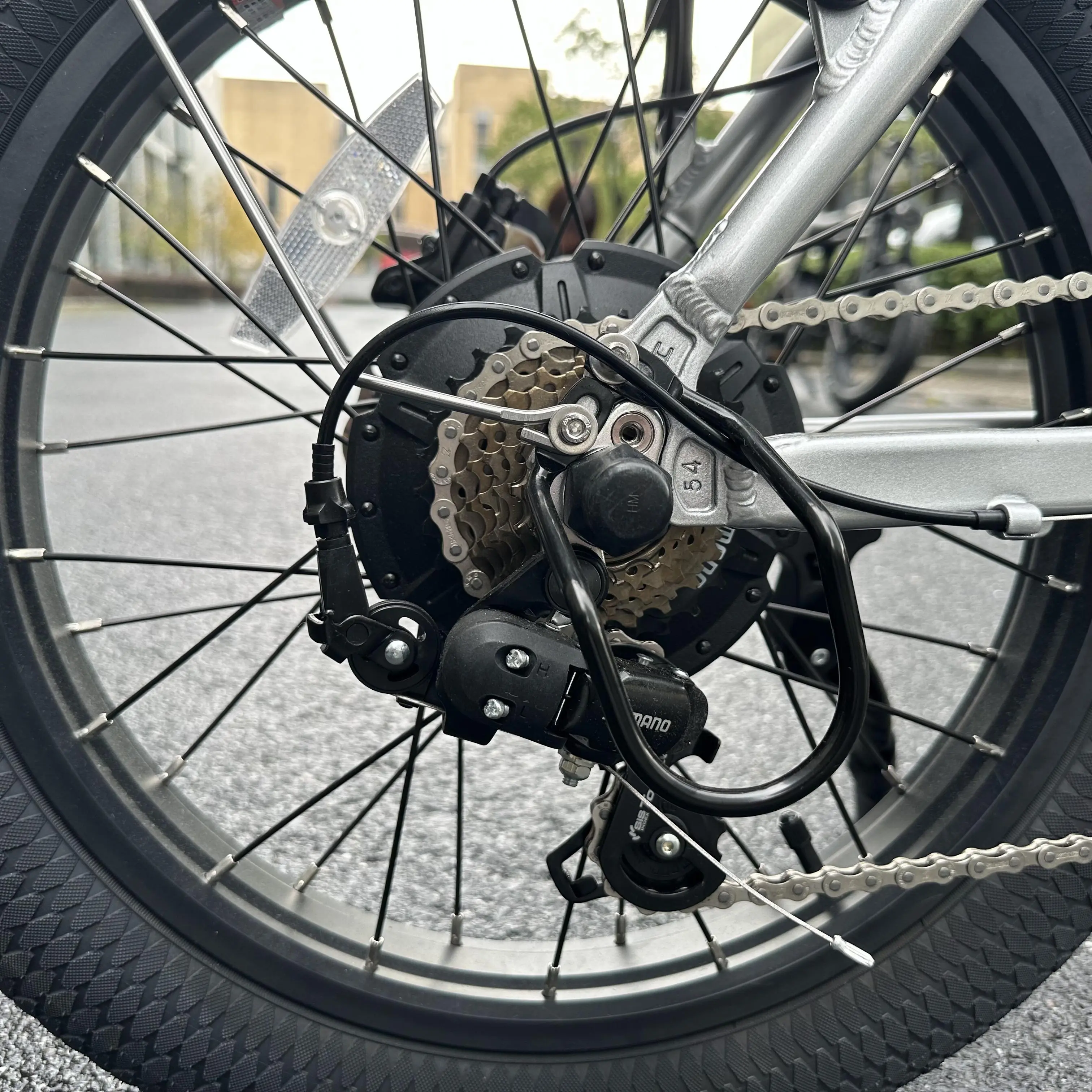 Derailleur